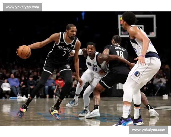 第三回合飞膝绝杀!马利克技术判定终结布伦戴奇 第三回合飞膝绝杀!马利克技术判定终结布伦戴奇